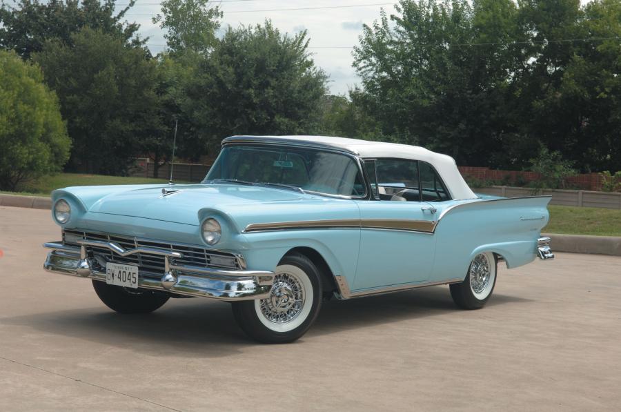 Ford Fairlane 500 Sunliner Convertible '1957
